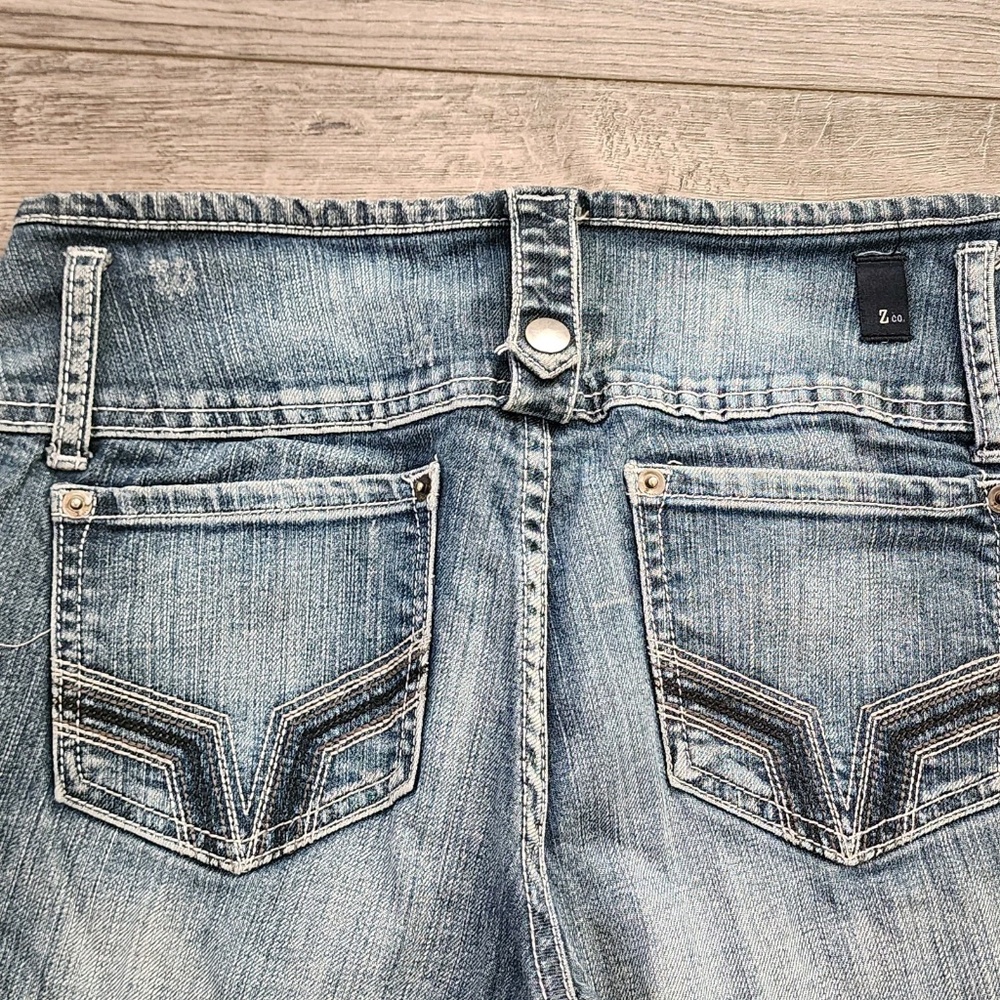Zco. Women's Jeans Triple Button Size 7 Blue Denim - Picture 11 of 12